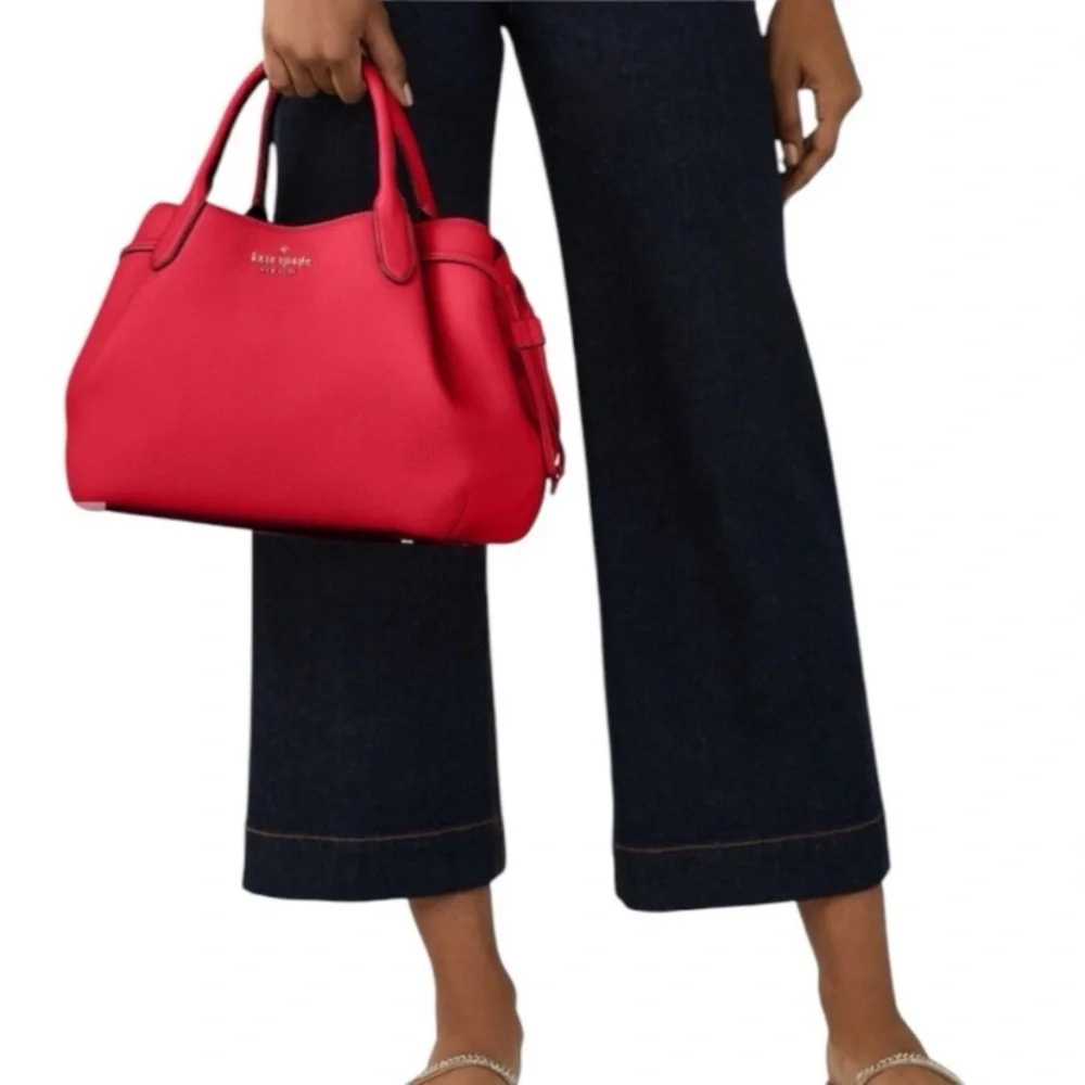 kate spade this stunning